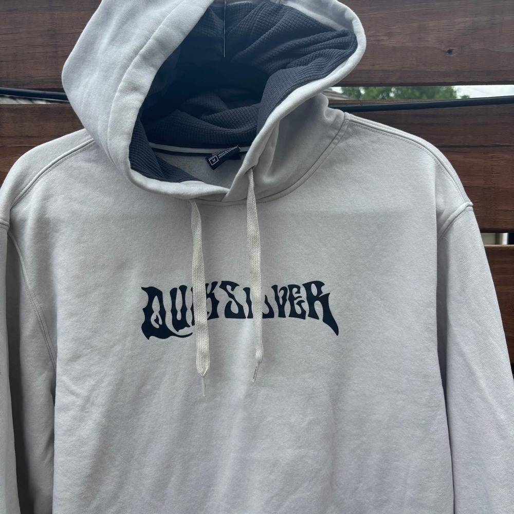 Quiksilver Hoodie Mens Medium Grey Excellent Graphic Pullover‎ Surf Sweatshirt